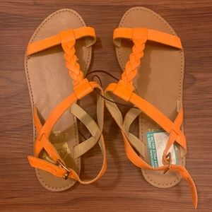 Crown Vintage Sandals - Orange